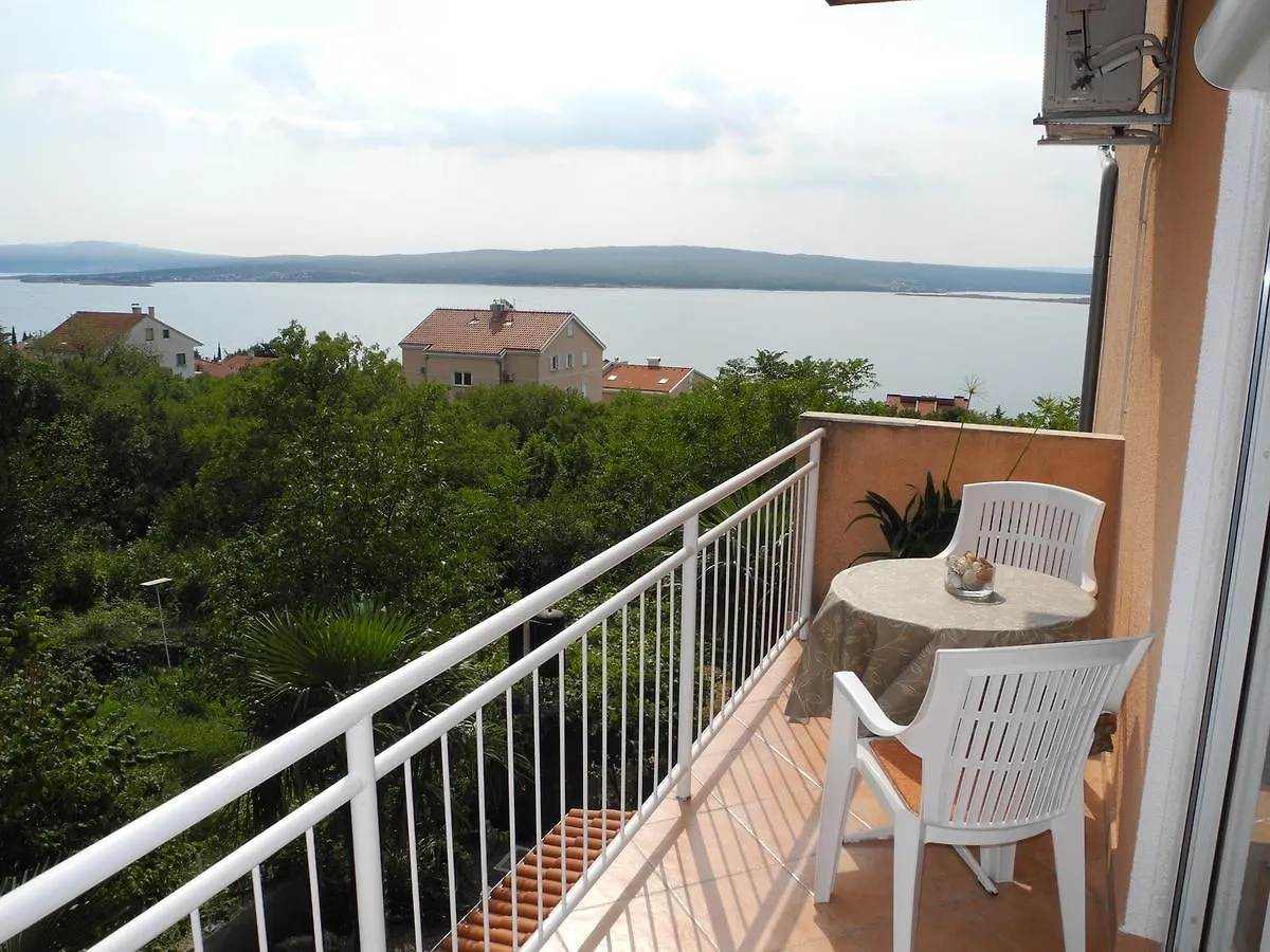 Apartment In Dramalj 34007